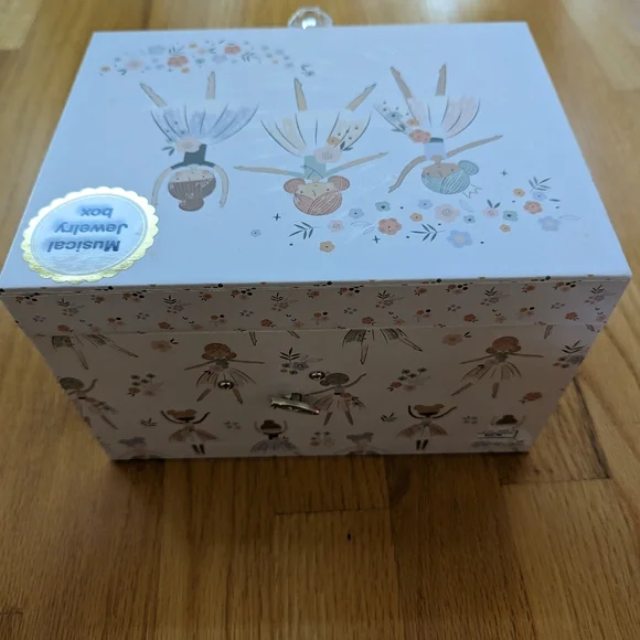 Ballerina Musical Jewelry Box - Picture 4 of 10